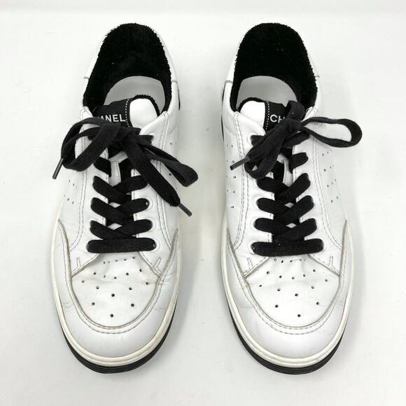 Chanel Logo Perforated Leather Sneakers White Black Lace-Up EU 38 - Picture 2 of 9
